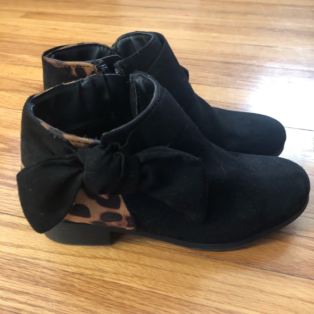 Girls Nine West booties